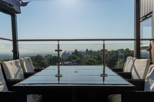 Property photography - Larch Hill