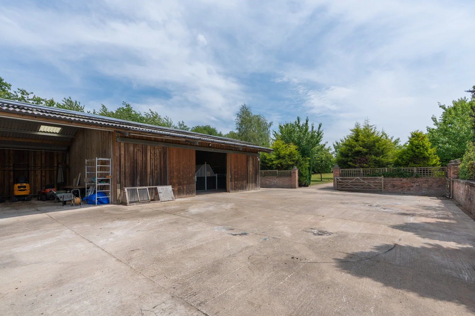Property photography - Racecourse Farm
